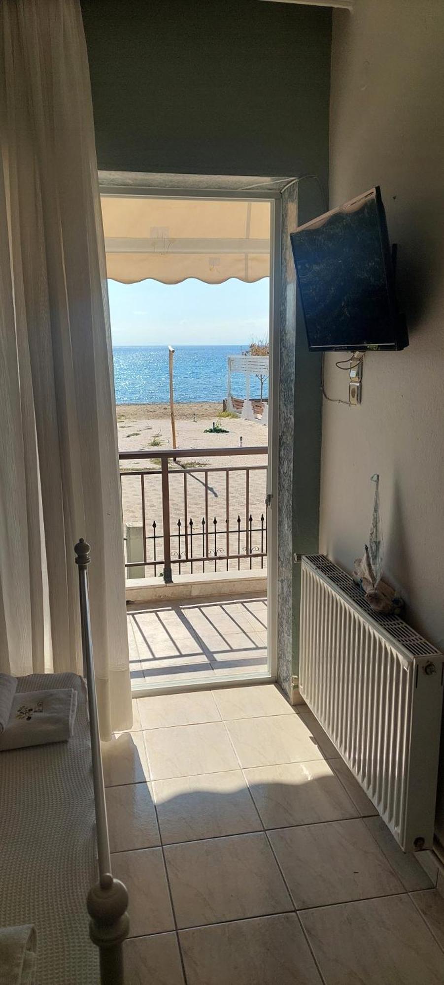 Seaside Studios Paralia Dionysiou Buitenkant foto